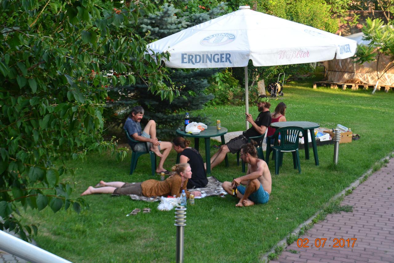 Albergue Interhouse Almatý Exterior foto
